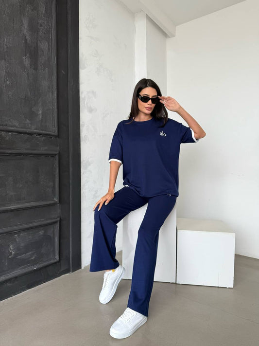 Ensemble t-shirt court et pantalon brodé alo